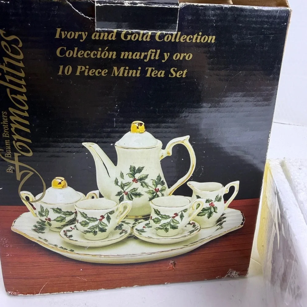 Formalities Baum Brothers Ivory Gold 10 Piece Mini Tea Set Holly Berry FIGHL17